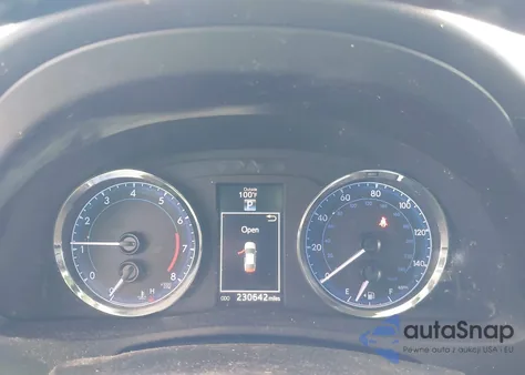 2019 Toyota Corolla Se from USA, damaged, VIN 5YFBURHE8KP856530